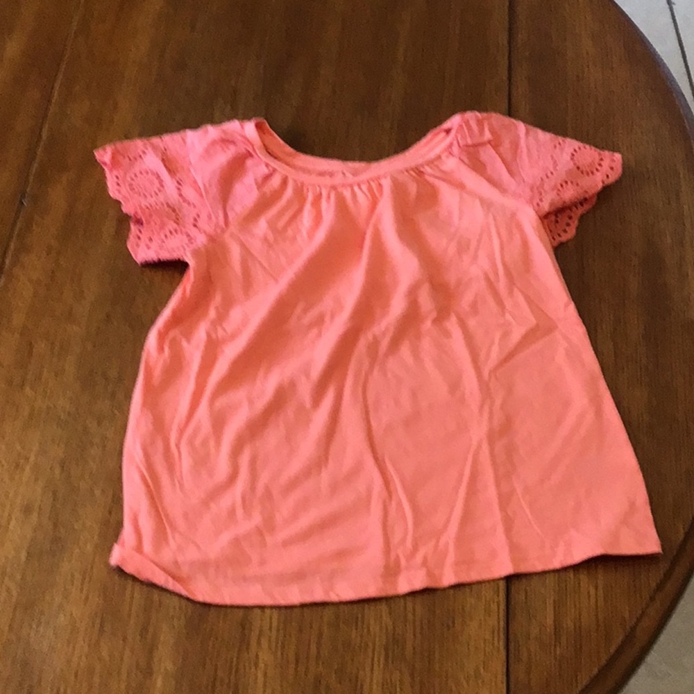 Pink tee! 👚